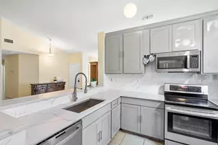 904 Magnolia Ave, North Lauderdale, FL 33068 - Photo 14
