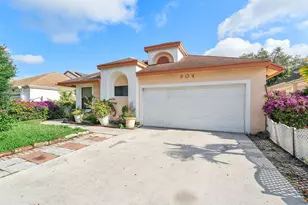 904 Magnolia Ave, North Lauderdale, FL 33068 - Photo 2