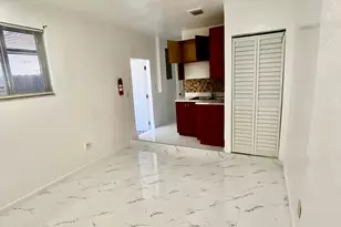 2321 Tarpon Dr, Miramar, FL 33023 - Photo 2