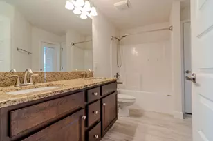 1513 NE 43rd Terrace, Cape Coral, FL 33909 - Photo 24