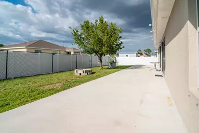 1513 NE 43rd Terrace, Cape Coral, FL 33909 - Photo 34