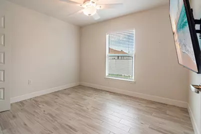 1513 NE 43rd Terrace, Cape Coral, FL 33909 - Photo 22
