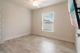 1513 NE 43rd Terrace, Cape Coral, FL 33909 - Photo 24