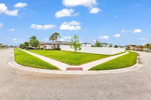 12431 NW Stanis Ln, Port Saint Lucie, FL 34987 - Photo 4