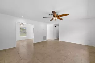 320 Chamberlain Blvd, Fort Pierce, FL 34946 - Photo 20