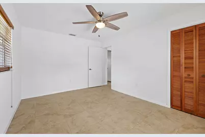 320 Chamberlain Boulevard, Fort Pierce, FL 34946 - Photo 38