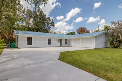 320 Chamberlain Boulevard, Fort Pierce, FL 34946 - Photo 6