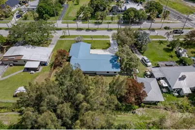 320 Chamberlain Boulevard, Fort Pierce, FL 34946 - Photo 48
