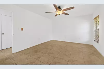 320 Chamberlain Boulevard, Fort Pierce, FL 34946 - Photo 40