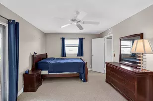 82 Flanders B, Delray Beach, FL 33484 - Photo 10