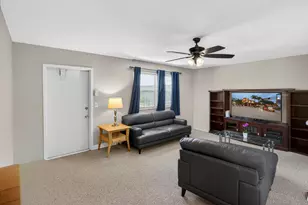 82 Flanders B, Delray Beach, FL 33484 - Photo 18