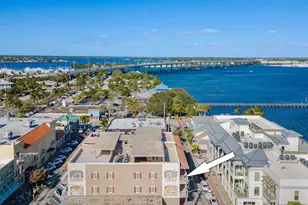 47 SW Osceola St, Stuart, FL 34994 - Photo 8