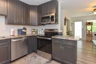 727 Bunker Rd, West Palm Beach, FL 33405 - Photo 14