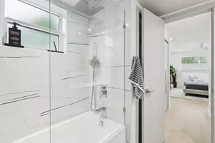 3004 NE 5th Terrace, Wilton Manors, FL 33334 - Photo 22