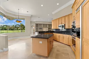2579 Mayfair Ln, Weston, FL 33327 - Photo 14