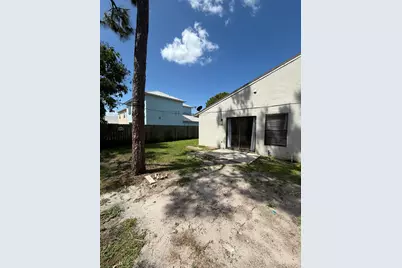 5803 SE Collins Avenue, Stuart, FL 34997 - Photo 16