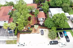 1329 NE 5th Ave, Fort Lauderdale, FL 33304 - Photo 1