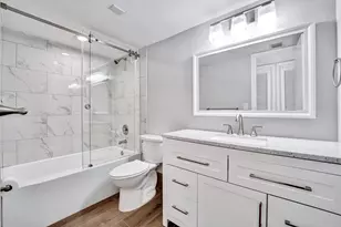 1410 S Ocean Dr, Hollywood, FL 33019 - Photo 32
