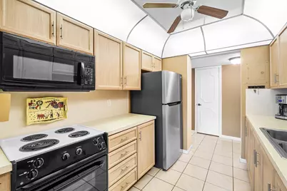1111 S Ocean Boulevard #413, Boca Raton, FL 33432 - Photo 12