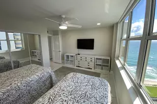 5440 N Ocean Dr, Singer Island, FL 33404 - Photo 22