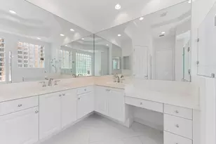 9258 Via Elegante, Wellington, FL 33411 - Photo 10