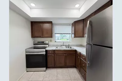 2607 Dudley Drive W #L, West Palm Beach, FL 33415 - Photo 10