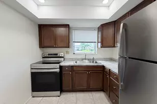 2607 Dudley Dr W, West Palm Beach, FL 33415 - Photo 10
