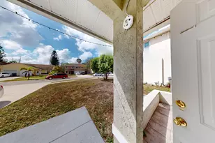 140 Pheasant Run Blvd, West Palm Beach, FL 33415 - Photo 2