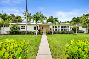 225 Russlyn Dr, West Palm Beach, FL 33405 - Photo 4