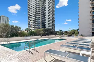 4200 N Ocean Dr, Singer Island, FL 33404 - Photo 24
