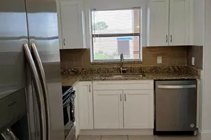4760 Lucerne Lakes Blvd W, Lake Worth, FL 33467 - Photo 2