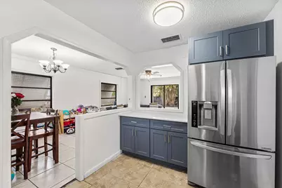 6407 Boulevard Of Champions, North Lauderdale, FL 33068 - Photo 6