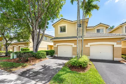 2482 Cordoba Bend, Weston, FL 33327 - Photo 2