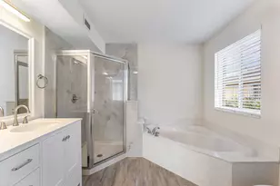 2482 Cordoba Bend, Weston, FL 33327 - Photo 24