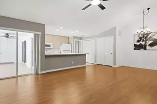 9502 Chapman Oak Ct, Palm Beach Gardens, FL 33410 - Photo 8