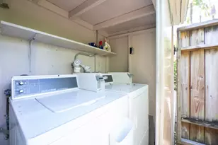 1635 NE 5th Ct, Fort Lauderdale, FL 33301 - Photo 16
