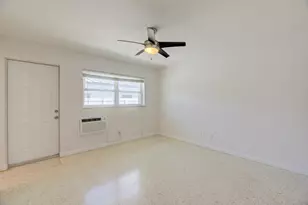 1635 NE 5th Ct, Fort Lauderdale, FL 33301 - Photo 8