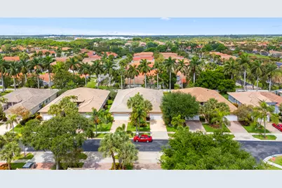 9719 Crescent View Drive S, Boynton Beach, FL 33437 - Photo 36
