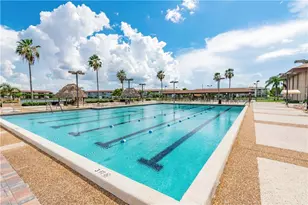 13355 SW 9th Ct, Pembroke Pines, FL 33027 - Photo 24