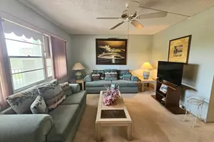 13355 SW 9th Ct, Pembroke Pines, FL 33027 - Photo 4