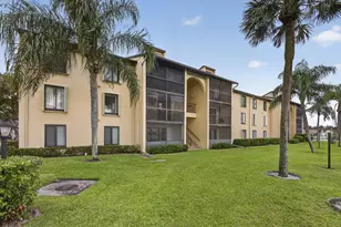 812 Sky Pine Way, Greenacres, FL 33415 - Photo 4