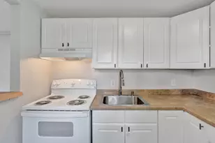 234 NE 14th Ave, Pompano Beach, FL 33060 - Photo 12