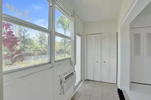 392 Durham Cir, Deerfield Beach, FL 33442 - Photo 14