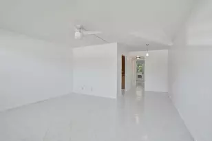 392 Durham Cir, Deerfield Beach, FL 33442 - Photo 1