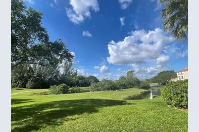 3350 N Pinewalk Dr Drive N #1413, Margate, FL 33063 - Photo 18