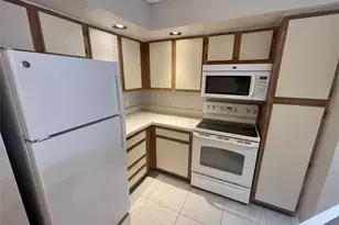 3350 N Pinewalk Dr Dr N, Margate, FL 33063 - Photo 6