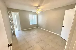 3350 N Pinewalk Dr Dr N, Margate, FL 33063 - Photo 14