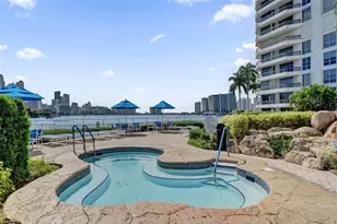 19101 NE 36th Ct, Aventura, FL 33180 - Photo 48