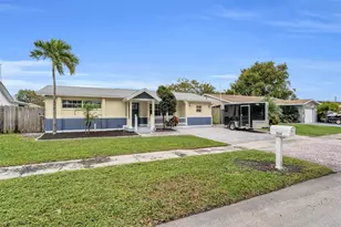 9860 NW 3rd St, Pembroke Pines, FL 33024 - Photo 2