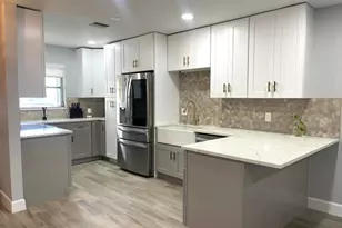 2638 Gately Dr E, West Palm Beach, FL 33415 - Photo 4